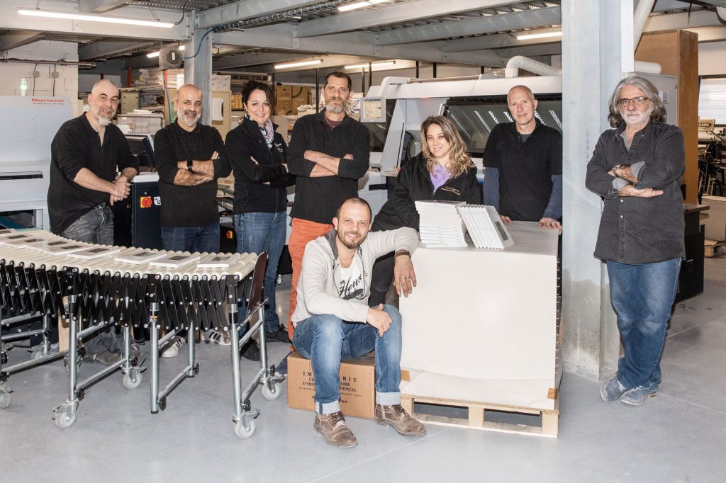 Equipe de professionnels et d'experts pour imprimer des livres